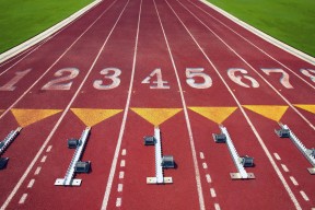 曼城3-1翻盘重返第二！英超最新积分榜如下，纽卡掉队了，曼城英超多少连胜