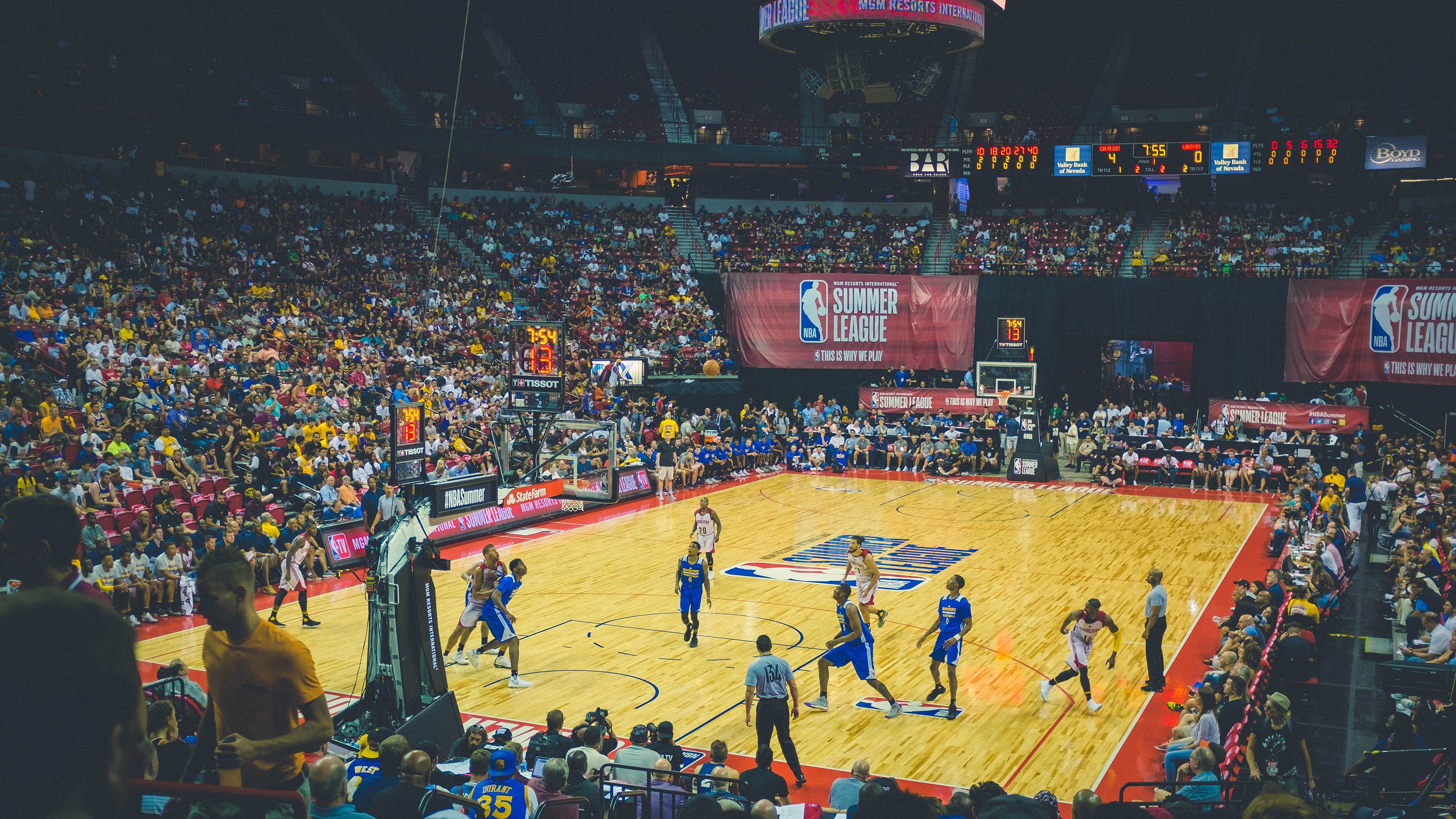 南非羚羊队的强大进攻线：配合精准、突破力强，每次进攻都震撼人心